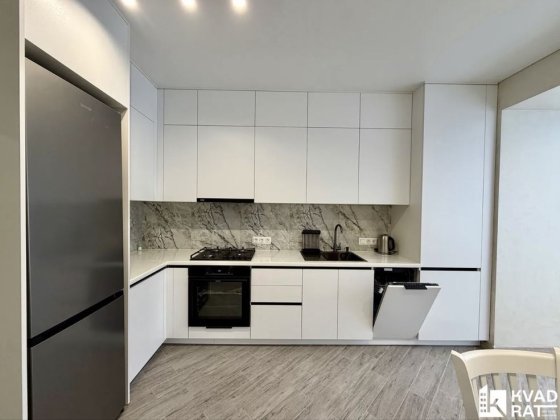 Перша здача, оренда 2кім квартири біля міського озера Ивано-Франковск