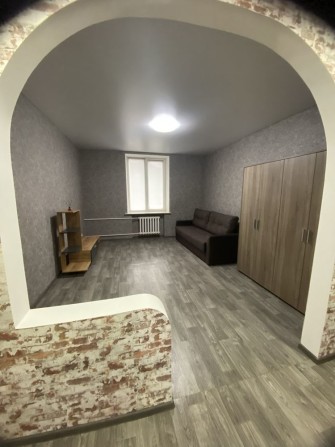 Сдаю двухкомнатную квартиру на 96 квартале! - фото 1