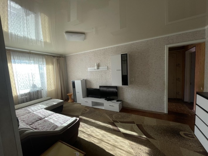 Здаю трьохкімнатну квартиру.Червона - фото 1