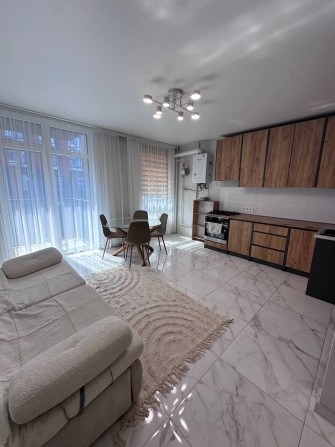 Оренда 1 км квартири поруч з річкою - фото 1