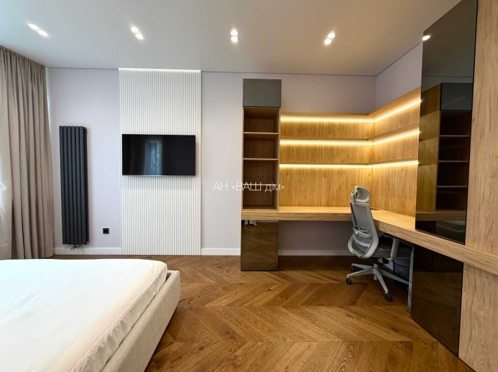 ОРЕНДА 1-кім. квартира ЖК PARUS з виглядом на міське ОЗЕРО / паркінг - фото 1