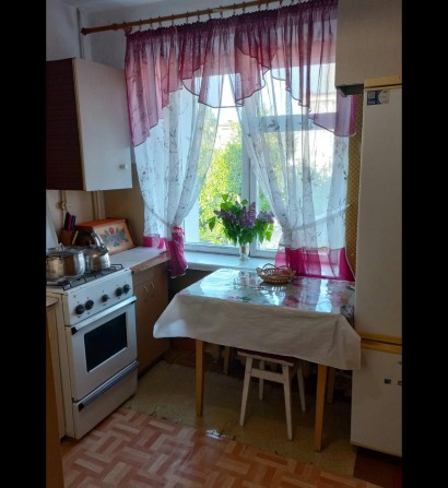 Здається 3к квартира. Відродження. Оренда - фото 1