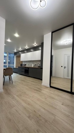 Здається 1-кімнатна квартира з сучасним ремонтом в ЖК Комфорт Парк - фото 1