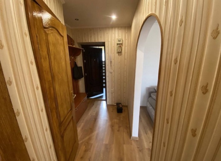 Здається в оренду 2 кімнатна квартира вул. Довга - фото 1