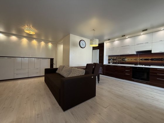 Оренда євротрійки на 40-му р-ні з усією необхідною побутовою технікою Луцьк