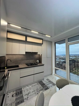 Оренда квартири в Івано-Франківську. ЖК Фемелі Плаза - фото 1