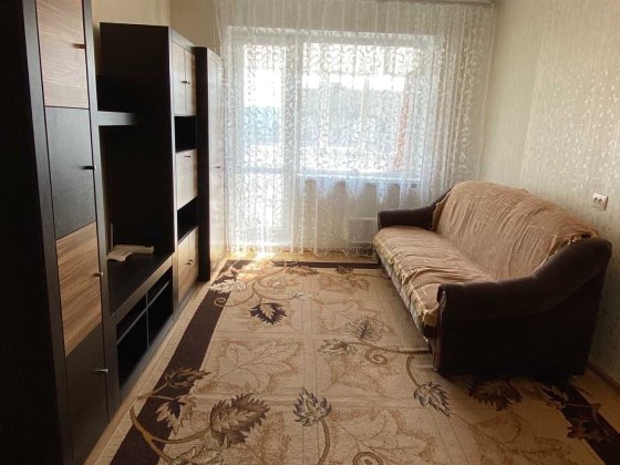 1-кімнатна квартира по вул. Захисників України