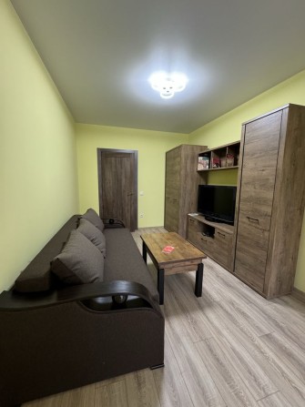 Власник. Здається 2 кім кв в новоб міст Центральне вул Височана 18 - фото 1