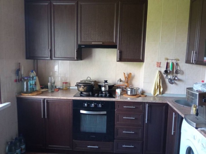 Інститут звʼязку поруч з АТБ гарний стан - фото 1