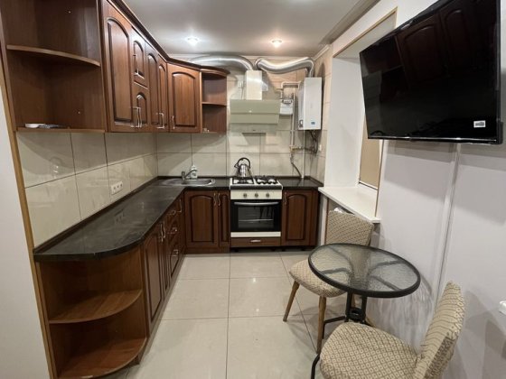 Квартира на Свято-Миколаєвськой(Леніна) Кривой Рог