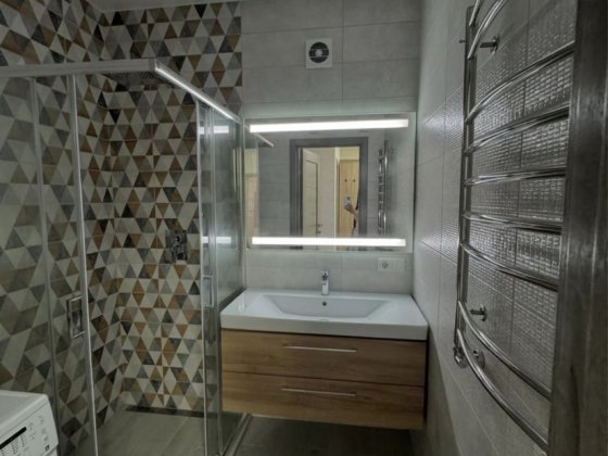 Оренда 2-х кімн з гаражем в ЦЕНТРІ 500$ Луцьк