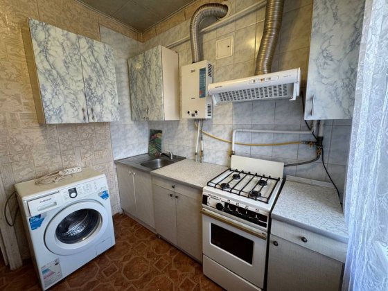 Оренда 3-кімнатної квартири на Змичкі по вул. Геологічна Кривий Ріг