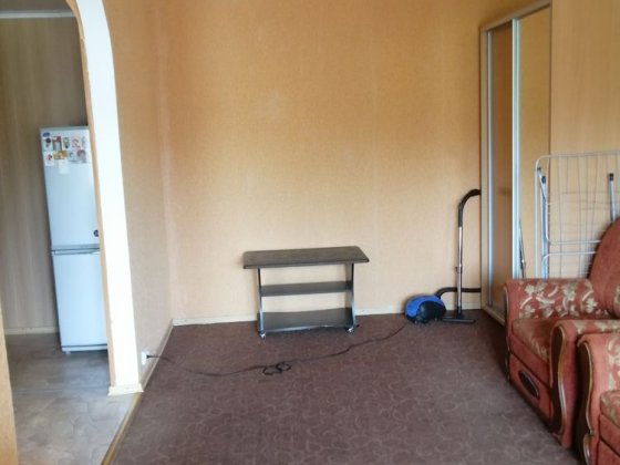 Здається 1 -кімн.кв   пл. Визволення . Власник. Кривой Рог