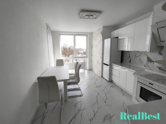 Оренда стильної 2 кімнатної квартири Центр  м.Рівне Ровно