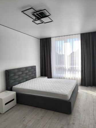 Оренда 1 кімнатної  сучасної квартири - фото 1