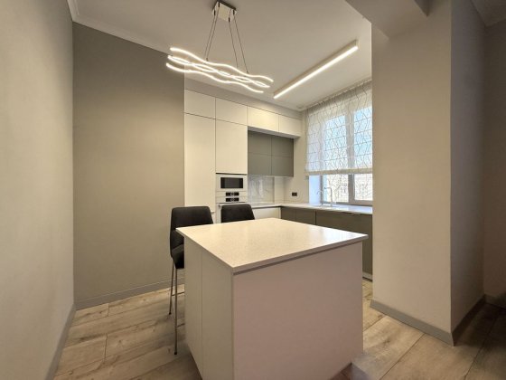 Оренда елітної квартира преміум-класу в центрі Луцька Луцк