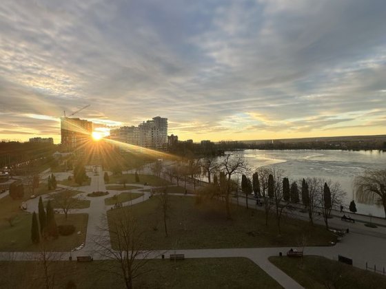 Оренда Великоі 3к квартири Цент з шикарним краєвидом на Озеро та Парк. Івано-Франківськ