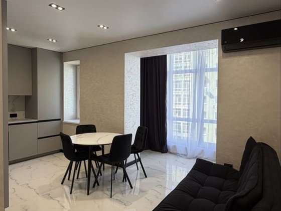 Оренда стильної комплектованоі квартири Центр перша здача Івано-Франківськ