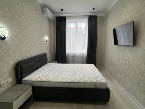 Премиальная Аренда 3х ком кв ( ул Петра Калнышевского) Кривий Ріг