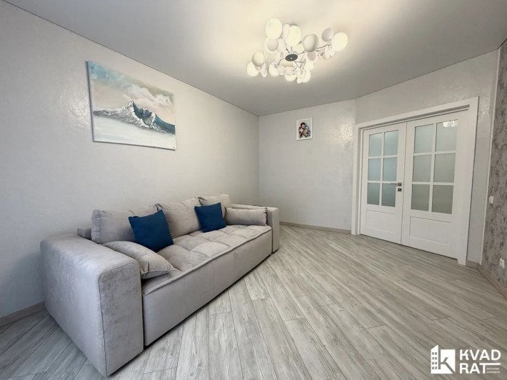 Оренда 2км квартира біля озера - фото 1