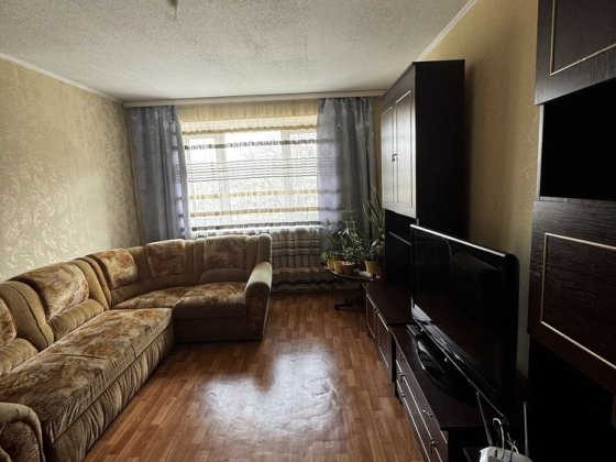 Центр велика 3-х кімнатна квартира парковка у дворі Полтава