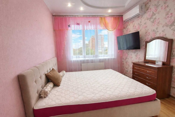 Довготривала оренда двокімнатної квартири в центрі Ірпеня - фото 1