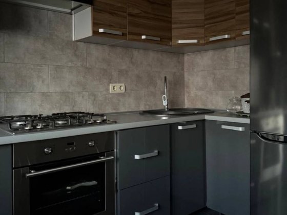 Садовий нова квартира з кондиціонером все нове Полтава