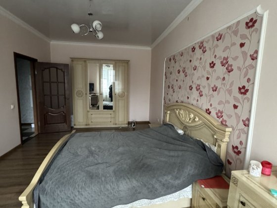 Терміново здається 2 км кварт Формаркет, вільна, ключі! Черновцы