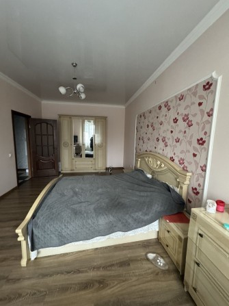 Терміново здається 2 км кварт Формаркет, вільна, ключі! - фото 1