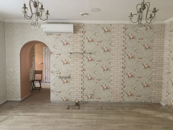 Оренда 3-кімнатної квартири з верандою, двориком та гаражем в центрі Ужгорода, вул. Фединця, 32 Ужгород