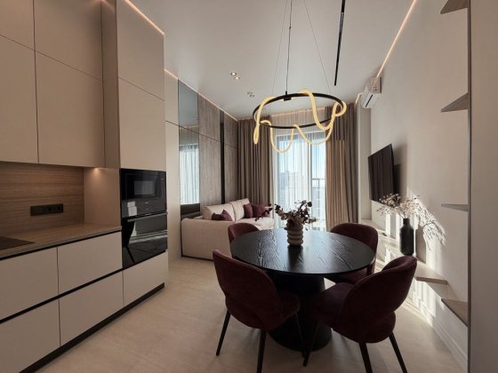 Оренда видової двокімнатної квартири в ЖК Grand hills Ужгород