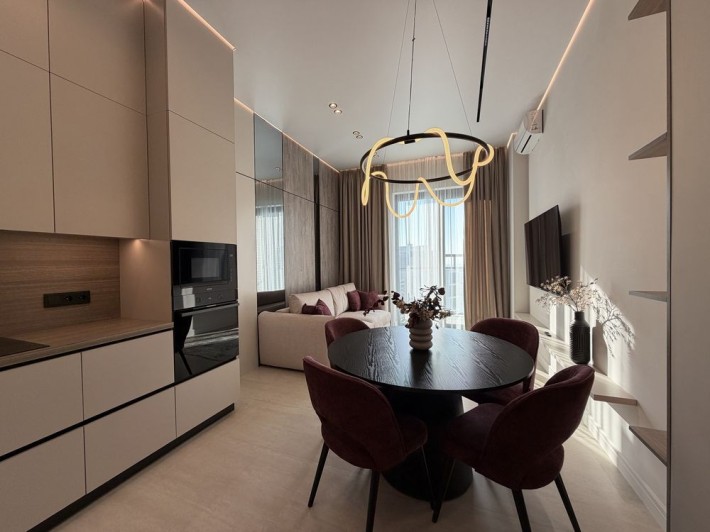 Оренда видової двокімнатної квартири в ЖК Grand hills - фото 1