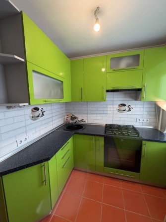 Здам 2 кімнатну квартиру район Шкільна ремонт,меблі,техніка - фото 1