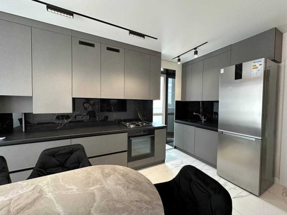 2-кімнатний люкс в новобудові - довготривала оренда, ПЗР Черкассы