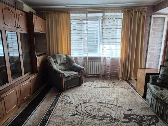 Оренда 2кім.кв в р-ні жд Черкассы