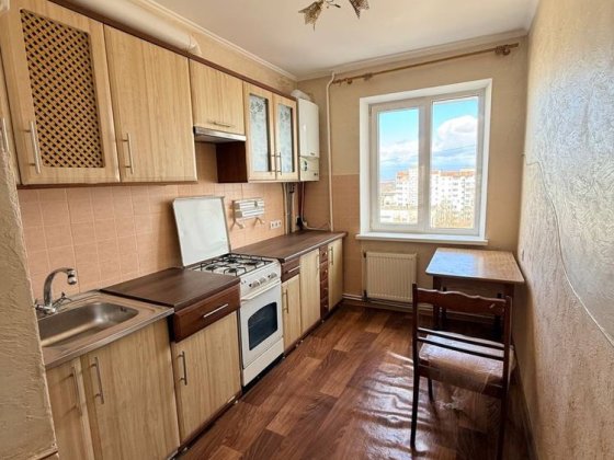 Оренда 2к. Квартира по вул. 15 квітня Тернополь