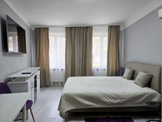 ПЕРША ЗДАЧА! ЦЕНТР! Здам 1 кімнатну, НОВІ МЕБЛІ і ТЕХНІКА, паркомісце! Черновцы