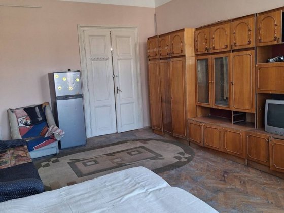 Оренда 1к квартири. Центральна площа. Центр міста Черновцы