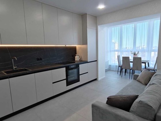 Оренда квартири в центрі Черкас, перша здача, євродвушка Черкассы