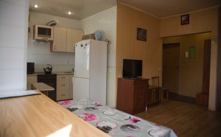 Оренда однокімнатної квартири в  центрі - фото 1