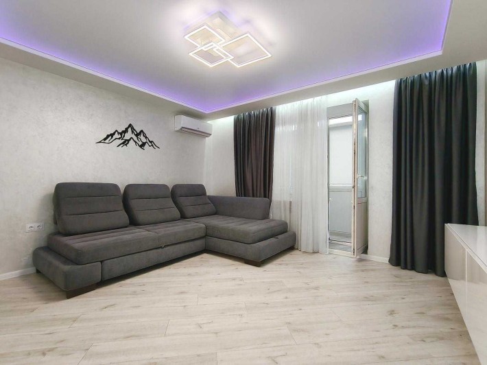 Оренда в центрі, 1-кімнатна квартира з усім необхідним, гарний ремонт. - фото 1