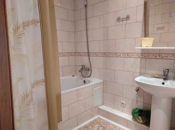 Срочная аренда 1 ком квартиры район Невского - фото 1