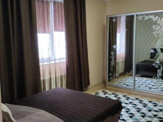 Здам трикімнатну квартиру в особняку. Черновцы