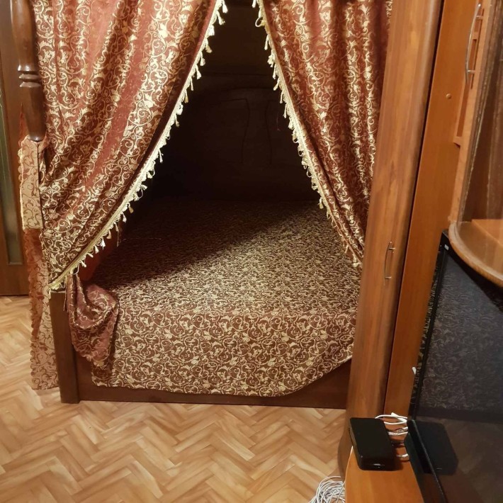 Сдам 1комнатную квартиру на длительный срок - фото 1