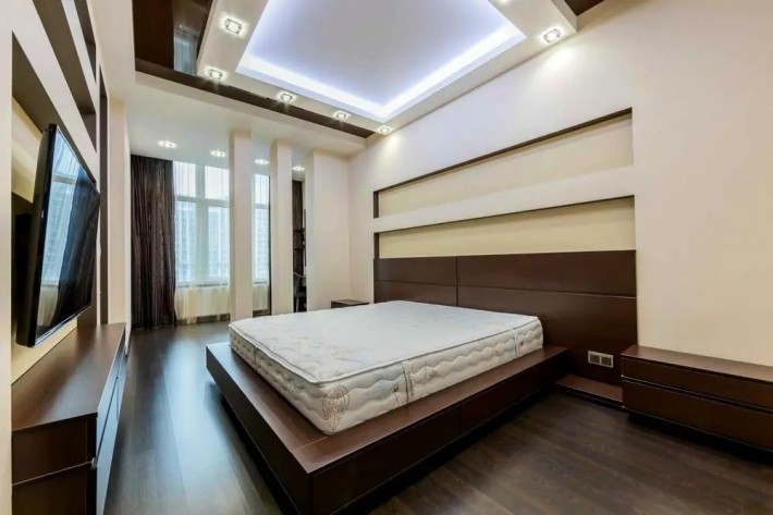 здача ЖК Новопечерські Липки вул. Верхогляда 3 кімнати 120м2 - фото 1