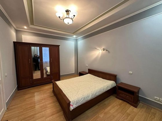 2 кімнатна вул. Першотравнева р-н ПАРКУ ШЕВЧЕНКА Чернівці