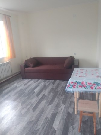 Здається 2-х кімнатна квартира від хазяїна. Р-н Казбет. - фото 1