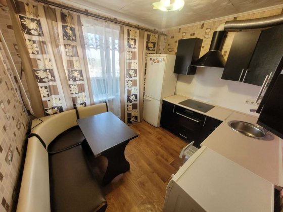 Сдам 2к Подільський р-н ,проспект Георгія Гонгадзе 20-З Київ