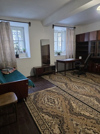 Здається 1-кімн вул.Коцюбинського ( сквер ЧНУ) - фото 1