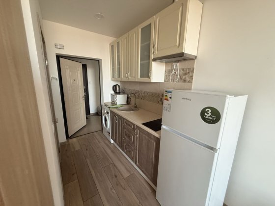 Здається маленька смарт квартира біля метро Вирлиця Киев